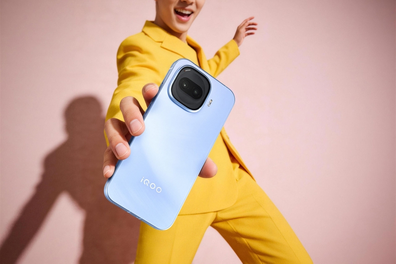 iqoo-z11-turbo-teaser-3.jpg