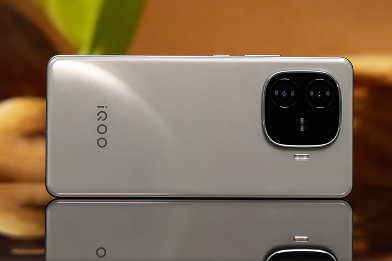 iQOO Z9 Turbo Plus - 06
