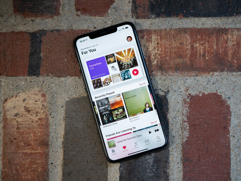 Người dùng đa thiết bị trong hệ sinh thái Apple