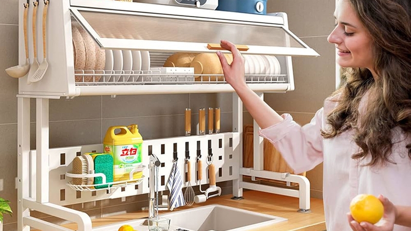 Kệ úp chén giúp tận dụng tối đa khoảng trống trên bồn rửa