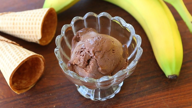 kem chuối cacao bằng máy xay sinh tố 1