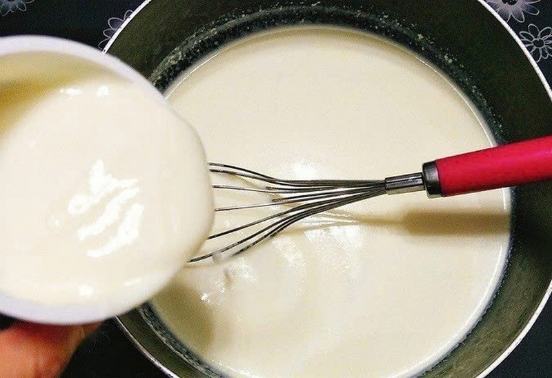 kem chuối dâu tây ảnh 4