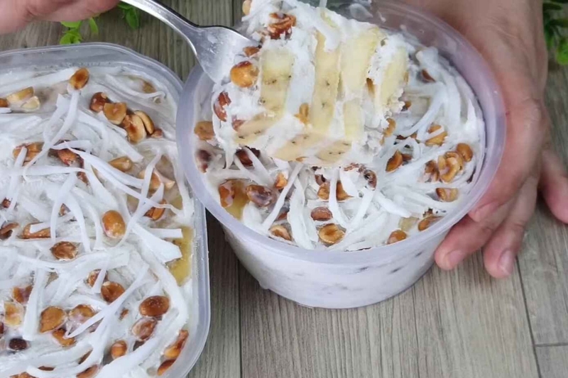 kem chuối dừa hình 11