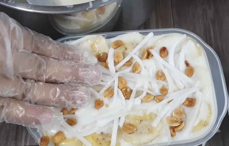 kem chuối dừa hình 9