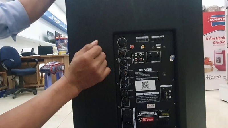 Bước 1: Chuẩn bị các thiết bị và ứng dụng cần thiết