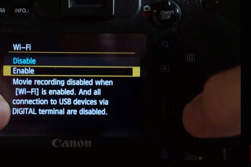 Chọn Enable để bật chức năng Wifi