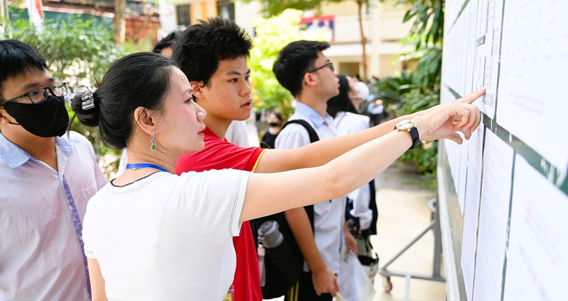 Khi nào công bố điểm chuẩn đại học 2026 3