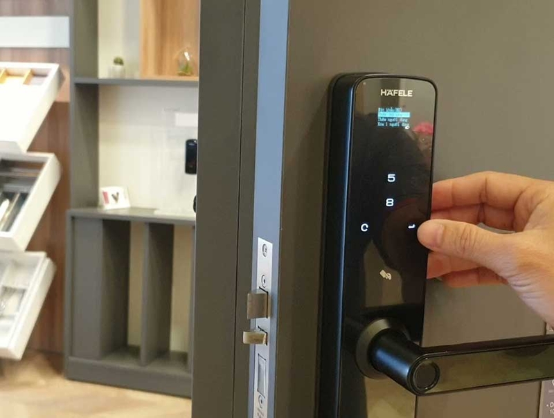 Khóa điện tử cho cửa chính loại nào tốt - 02