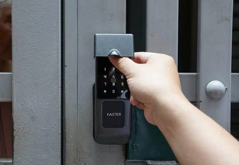 khóa vân tay không nhận vân tay ảnh 5