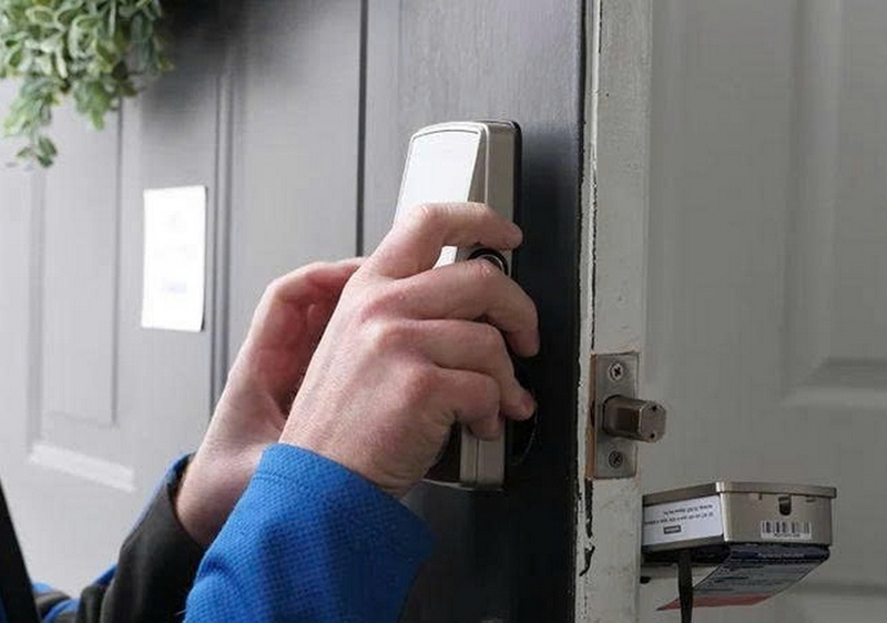 khóa vân tay không nhận vân tay ảnh 6
