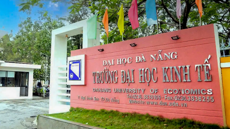 Nhóm các trường tại miền Trung và Tây Nguyên
