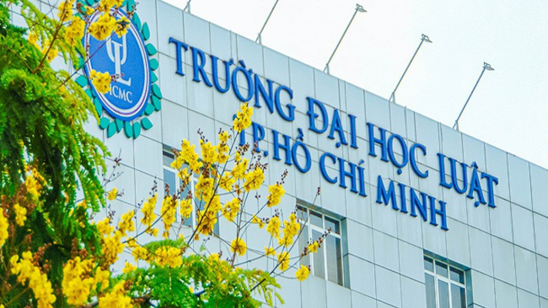 Nhóm các trường uy tín tại miền Nam