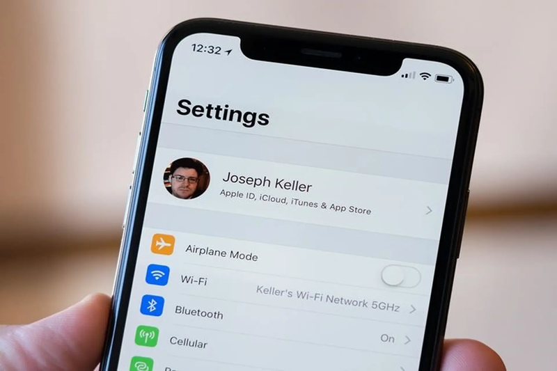 Không cập nhật được YouTube trên iPhone 3