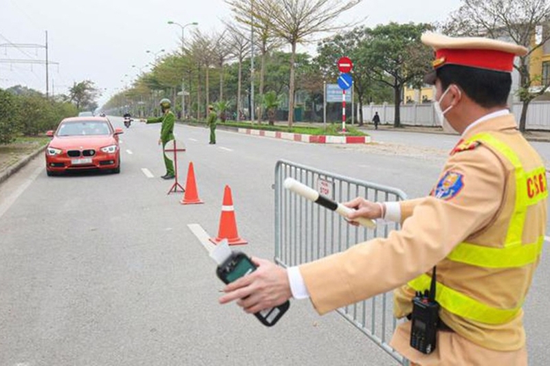 Không có bằng lái xe ô tô phạt bao nhiêu 2