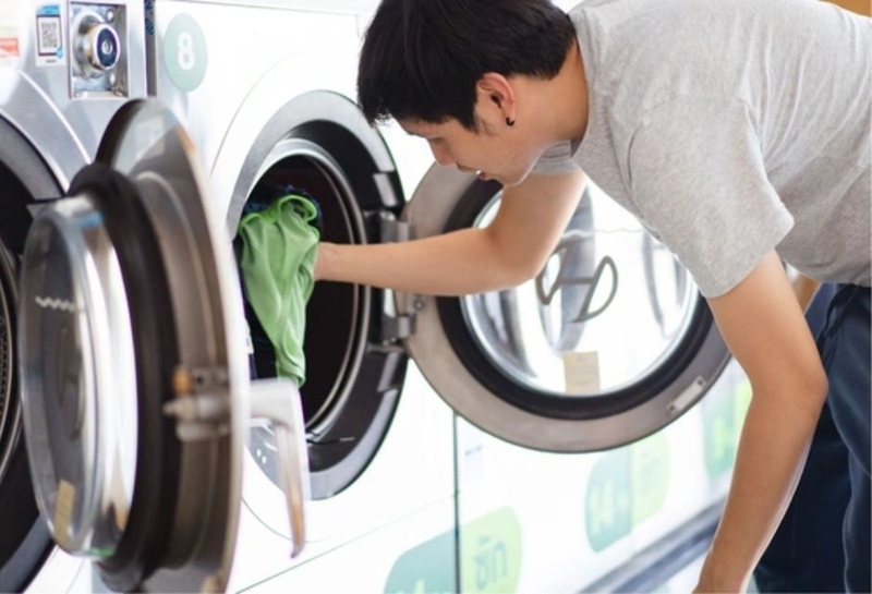 Vệ sinh định kỳ máy giặt mỗi tháng