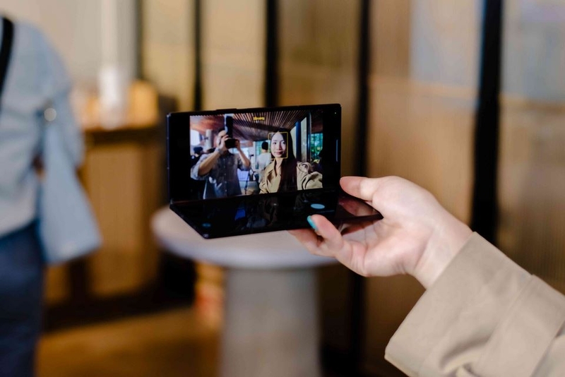 Khi gập lại, kích thước Samsung Galaxy Z Fold 8 Ultra có độ dày 8.9 mm