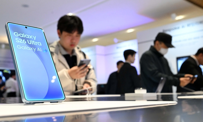 kiểm tra kháng nước trên các máy Samsung 4