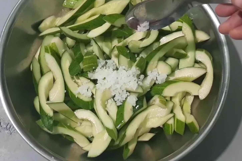 kim chi dưa chuột hình 5
