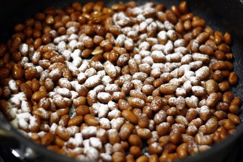 lạc rang tỏi ớt (ảnh 6)