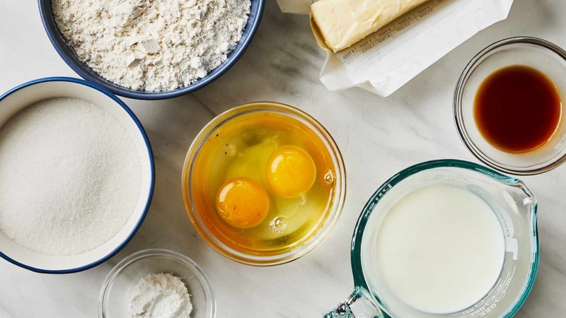 Hướng dẫn chi tiết các bước làm bánh bông lan