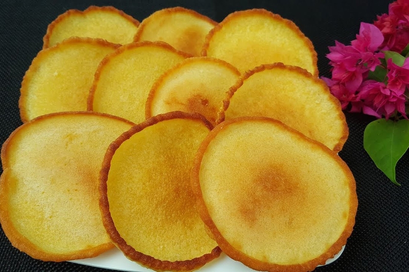 lam-banh-bot-mi-bang-noi-chien-khong-dau-1.jpg