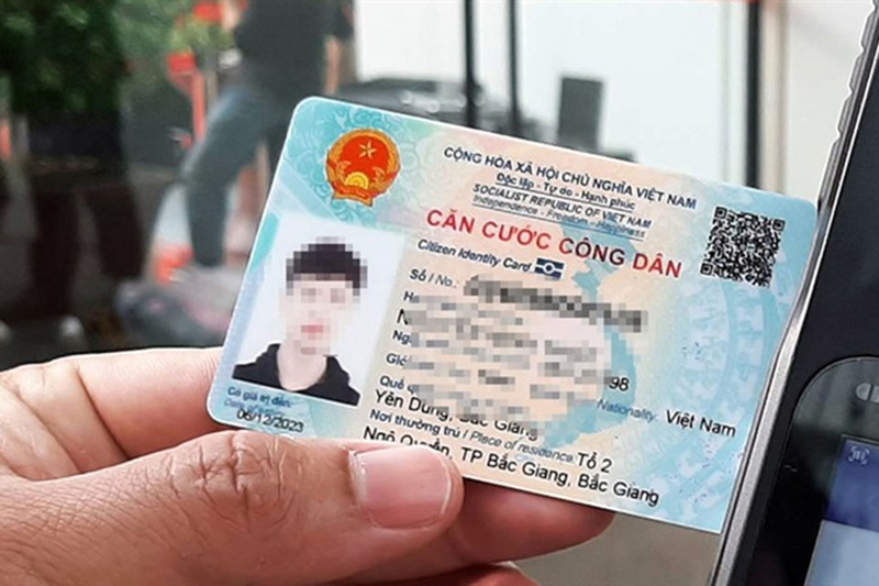 lam-gi-khi-bi-lo-so-can-cuoc-cong-dan-1.jpg
