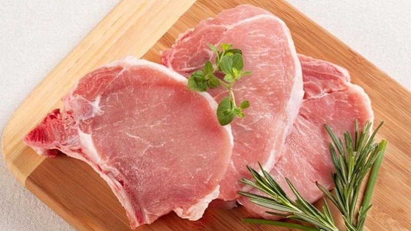 lạp xưởng trứng muối 1