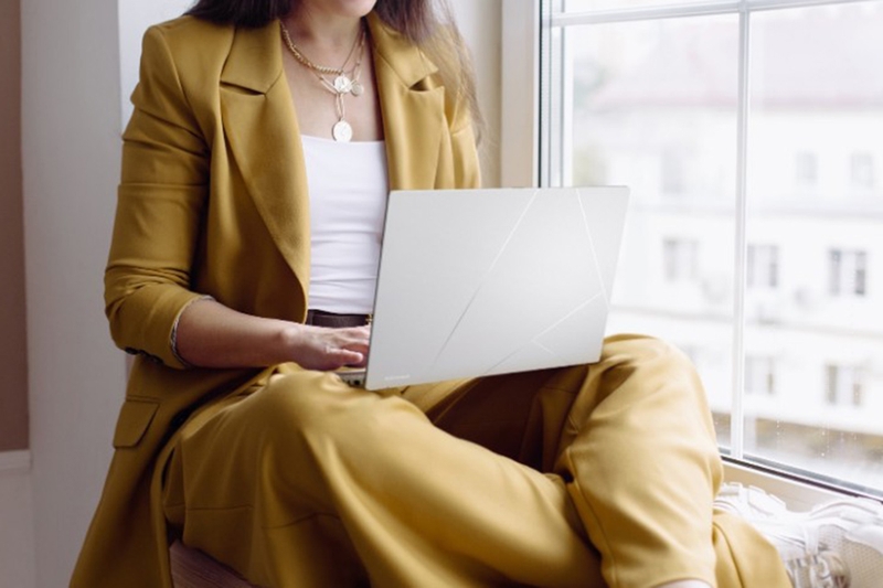 Laptop AI đáng mua 2026 11
