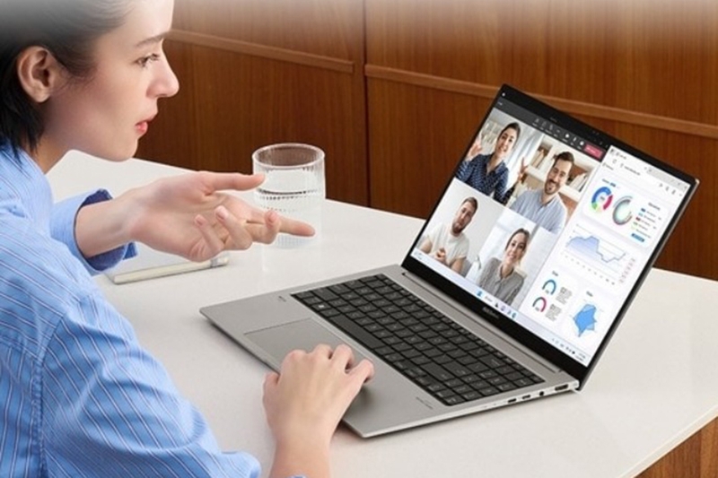 Laptop AI đáng mua 2026 5