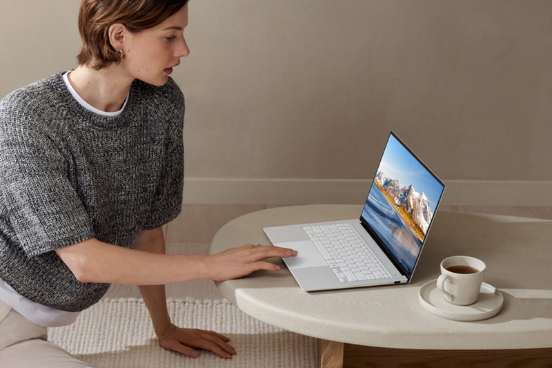 Laptop AI đáng mua 2026 8