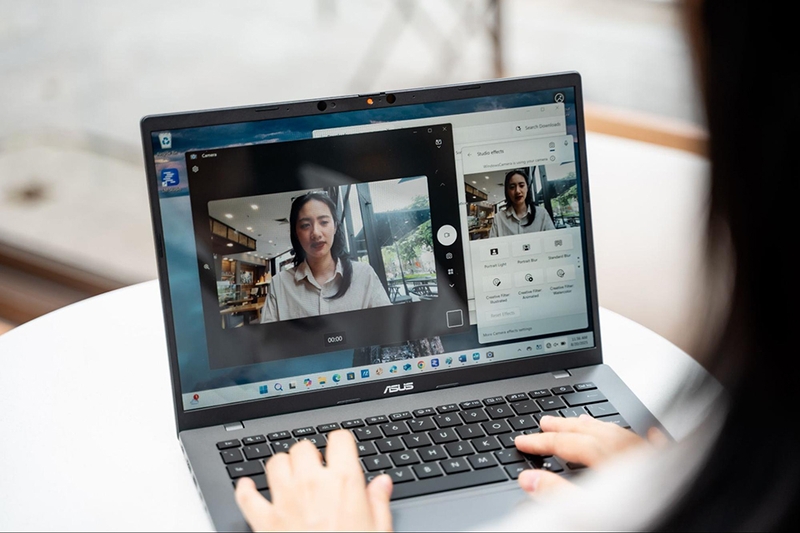 Laptop AI giúp ích gì cho học sinh, sinh viên 2