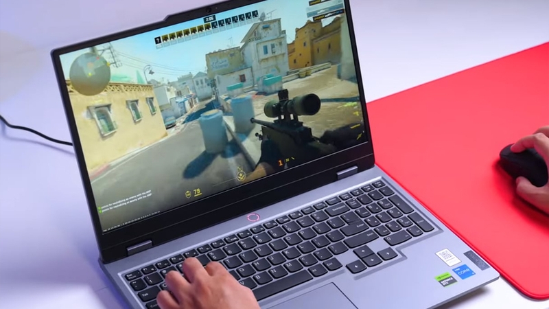 Laptop AMD Ryzen 7 8845H có khả năng xử lý tốt các tác vụ nặng