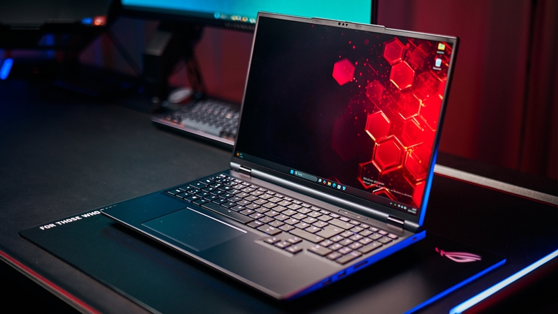 XMG NEO 16 (A25)