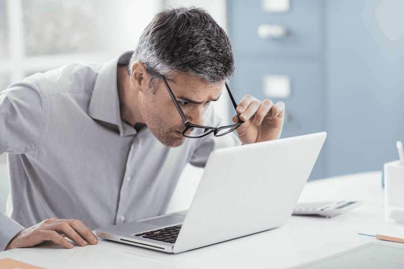 Laptop bị mờ chữ 2