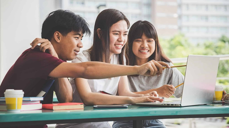 Nên chọn chiếc máy tốt nhất trong tầm giá