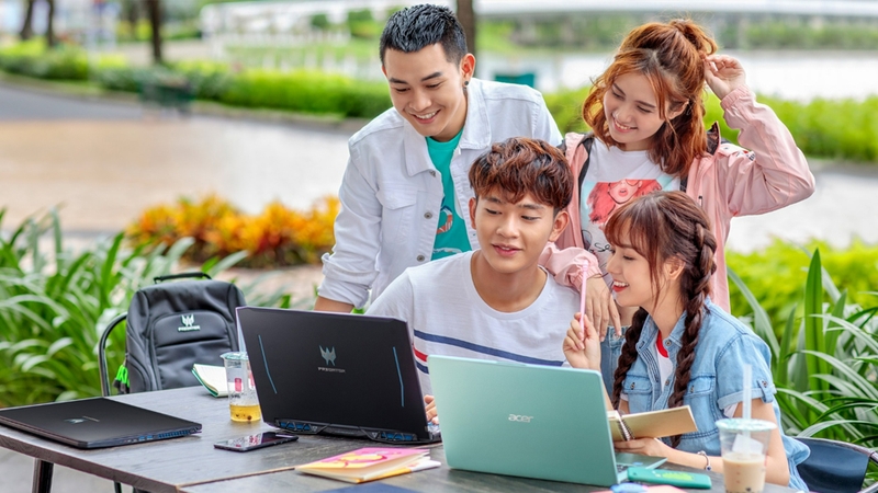 Sinh viên kỹ thuật nên cân nhắc kỹ khi mua laptop