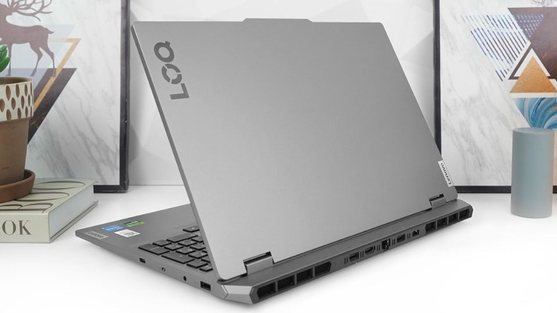 Laptop Lenovo Gaming LOQ - 15IAX9 i5 12450HX/AI/12GB 2