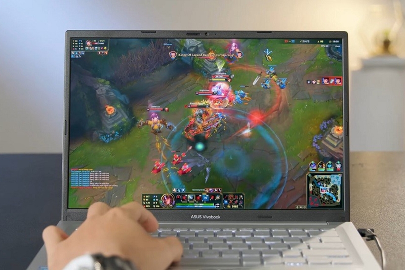 laptop-core-i3-choi-game-tot-khong-2.jpg
