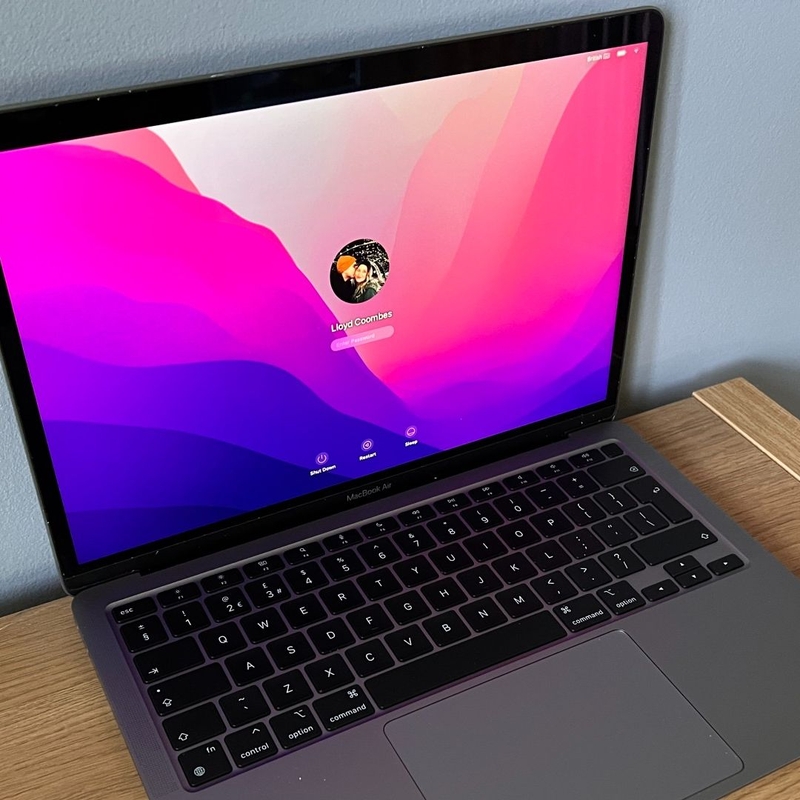 laptop cũ cho sinh viên nên mua dòng nào mac.jpg