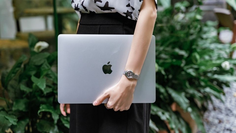 Tiêu chí chọn mua laptop sinh viên nữ