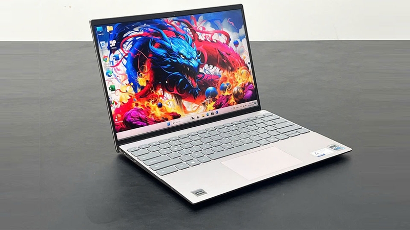 Laptop Dell Inspiron N5320 i5