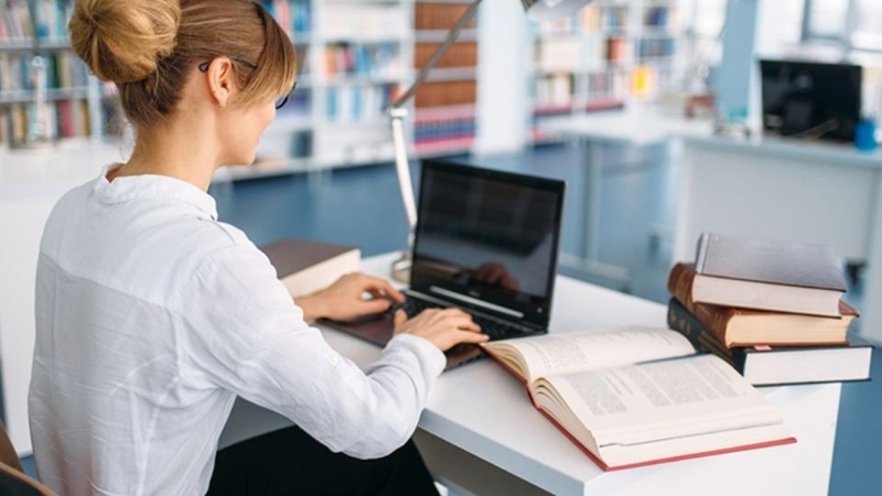 Tiêu chí chọn laptop cho sinh viên