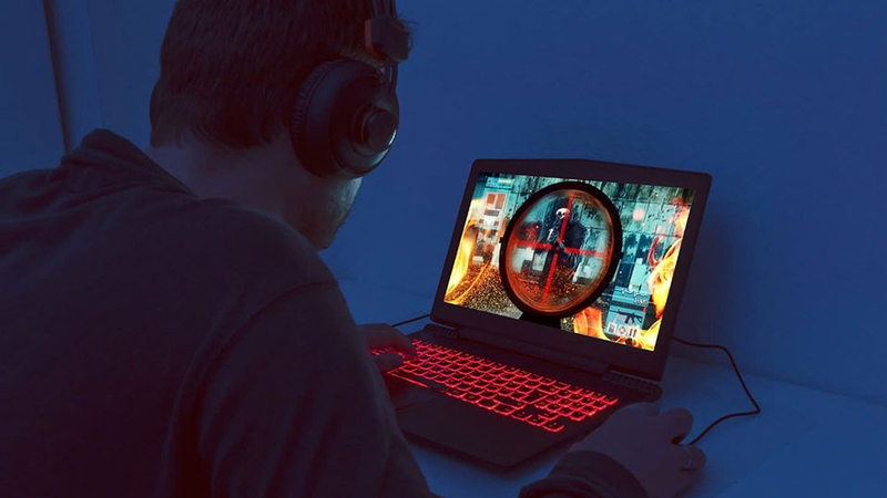 Lựa chọn laptop gaming có thời lượng pin ổn định