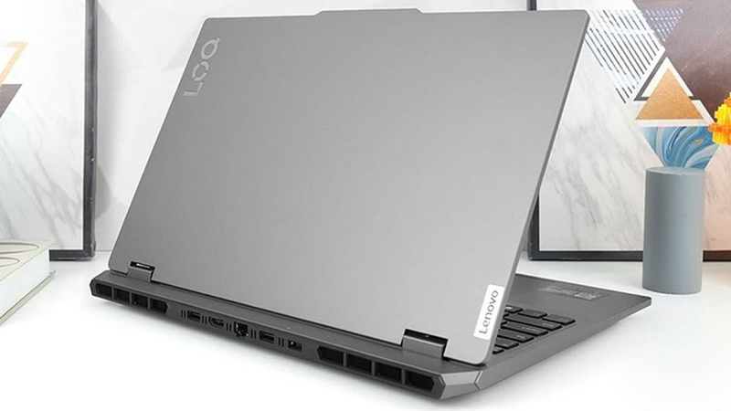 Laptop Lenovo Gaming LOQ - 15IAX9 i5 12450HX