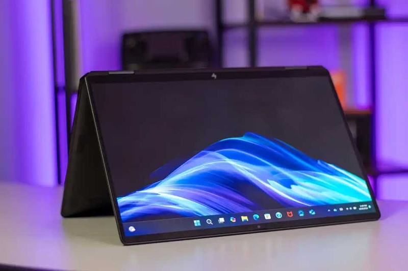 Laptop gập 360 màn hình cảm ứng - 02