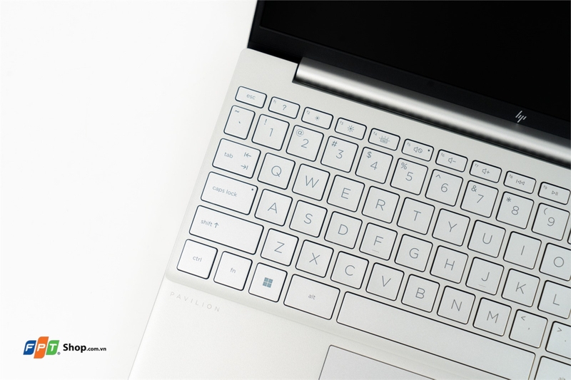 HP Pavilion dưới 1 ký