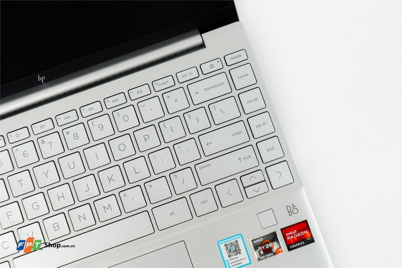 HP Pavilion dưới 1 ký