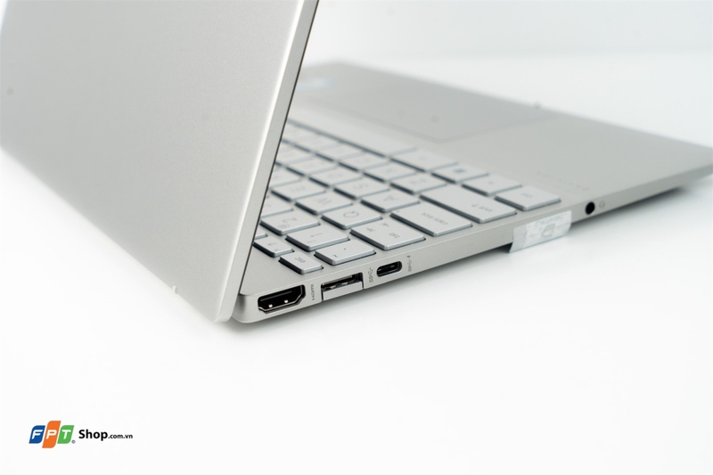 HP Pavilion dưới 1 ký