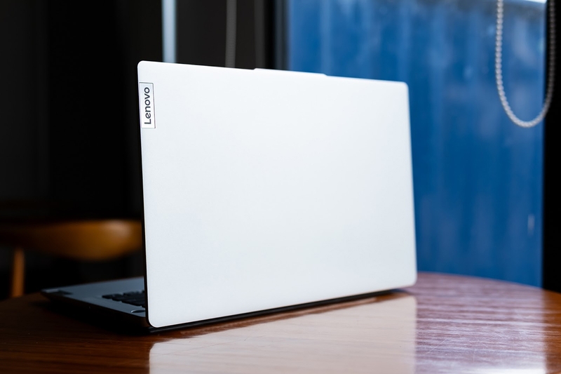 Laptop Lenovo 13 inch - hình 5