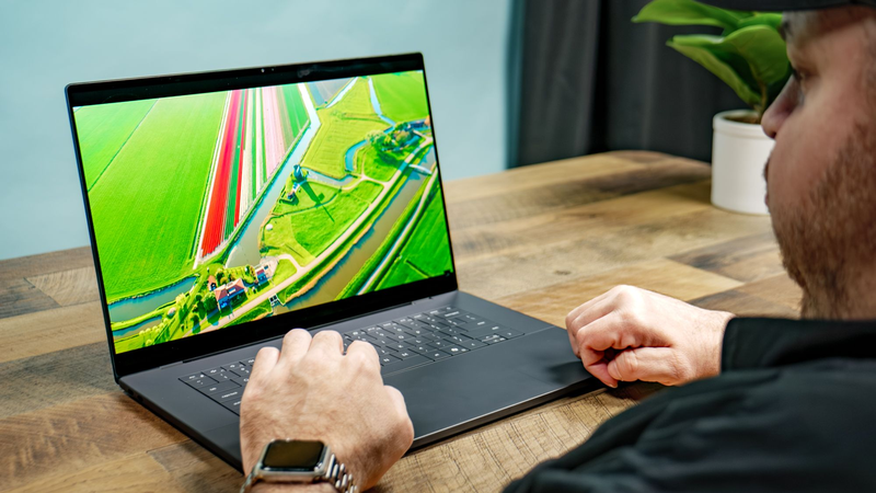 Tiêu chí khi chọn mua laptop màn hình cảm ứng